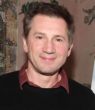 Michael Goorjian Net Worth, Age, Height, Bio, Birthday, Wiki!