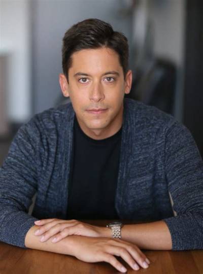 Michael J. Knowles Net Worth, Age, Height, Bio, Birthday, Wiki!