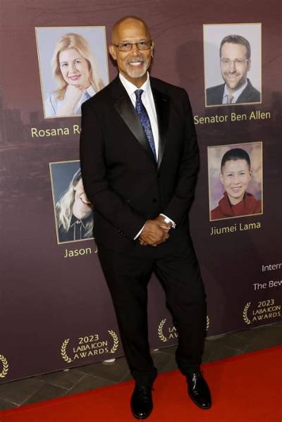 Michael Warren Net Worth, Age, Height, Bio, Birthday, Wiki!