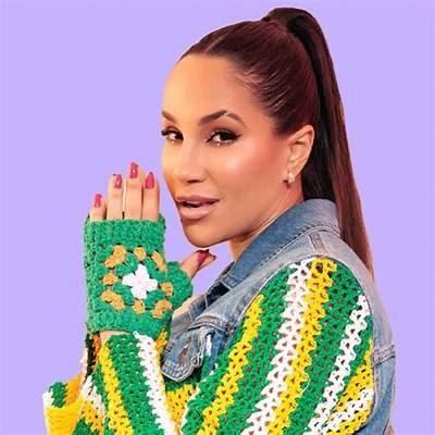 Michele Andrade - Net Worth, Age, Height, Birthday, Bio, Wiki!