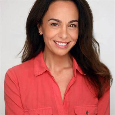 Michele Lepe - Net Worth, Age, Height, Birthday, Bio, Wiki!