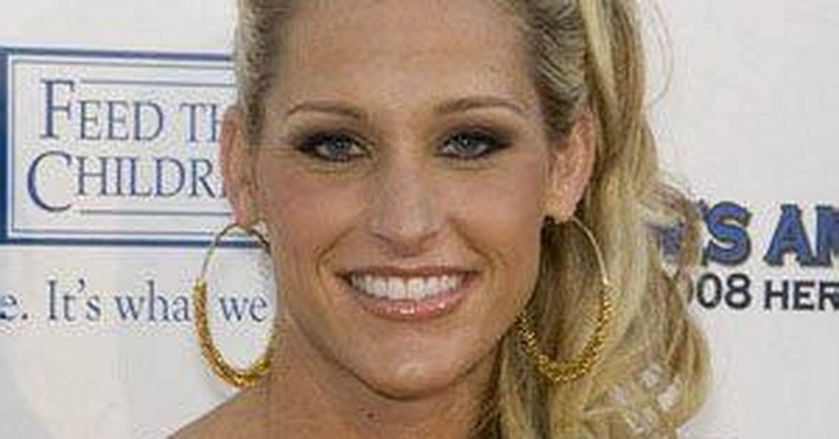 Michelle Mccool Net Worth 2024, Age, Height, Bio, Birthday, Wiki!
