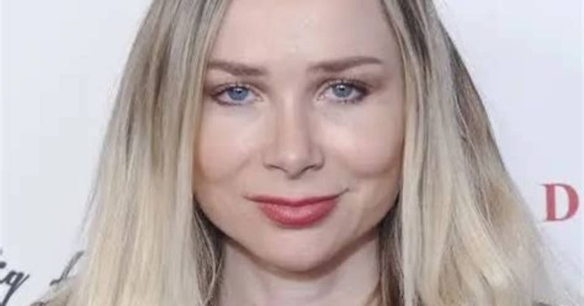 Mika Boorem Net Worth, Age, Height, Bio, Birthday, Wiki!