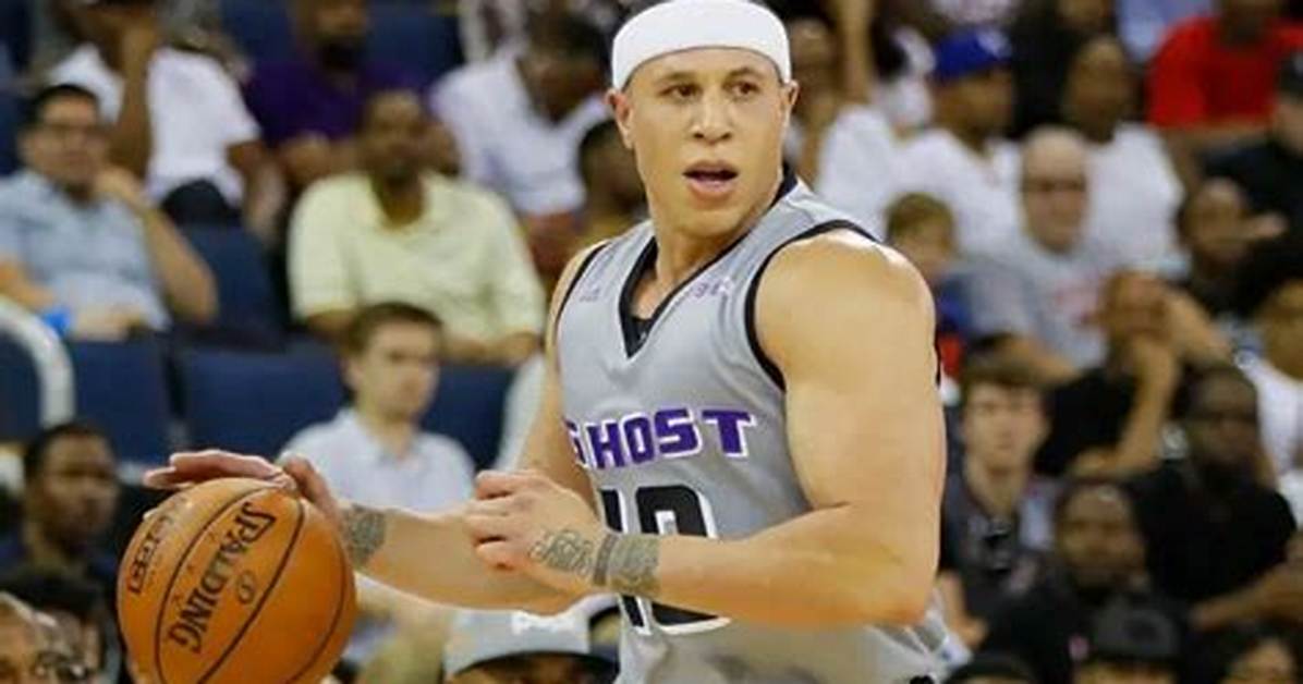 Mike Bibby Net Worth, Age, Height, Bio, Birthday, Wiki!