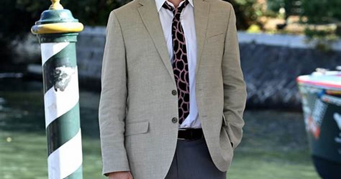 Mike Burke - Net Worth, Age, Height, Birthday, Bio, Wiki!