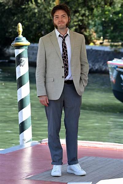 Mike Burke - Net Worth, Age, Height, Birthday, Bio, Wiki!