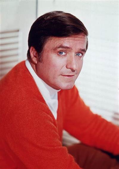 Mike Douglas Net Worth 2024, Age, Height, Bio, Birthday, Wiki!