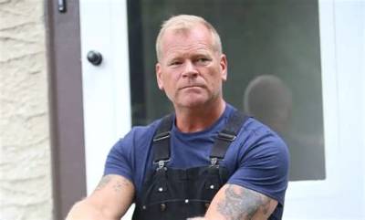 Mike Holmes Net Worth, Age, Height, Bio, Birthday, Wiki!