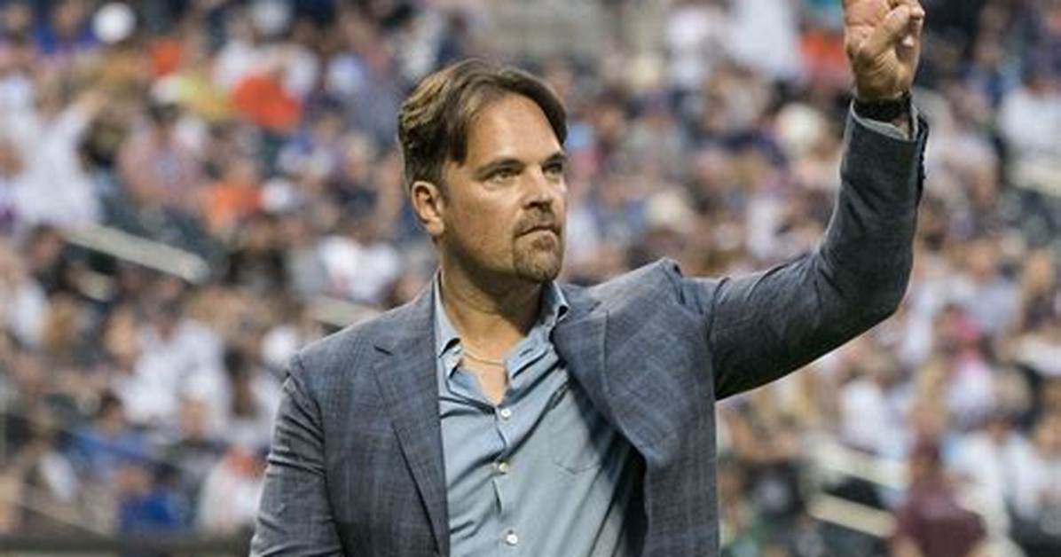 Mike Piazza Net Worth, Age, Height, Bio, Birthday, Wiki!