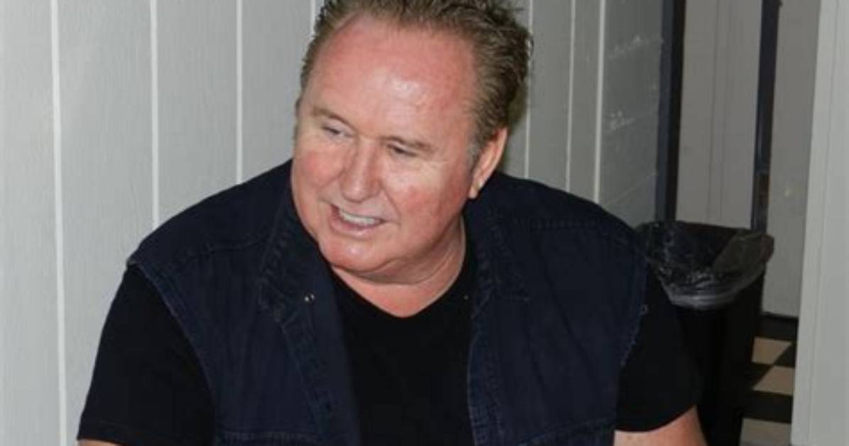 Mike Reno Net Worth, Age, Height, Bio, Birthday, Wiki!