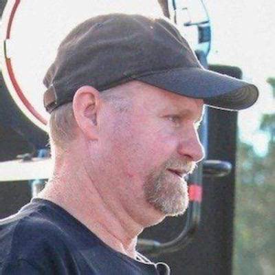 Mike Thompson Net Worth, Age, Height, Bio, Birthday, Wiki!