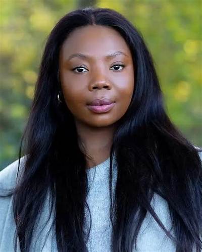 Mimi Ndiweni Net Worth 2024, Age, Height, Bio, Birthday, Wiki!