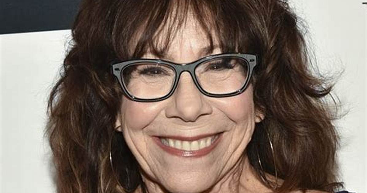 Mindy Sterling Net Worth, Age, Height, Bio, Birthday, Wiki!