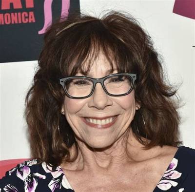 Mindy Sterling Net Worth, Age, Height, Bio, Birthday, Wiki!