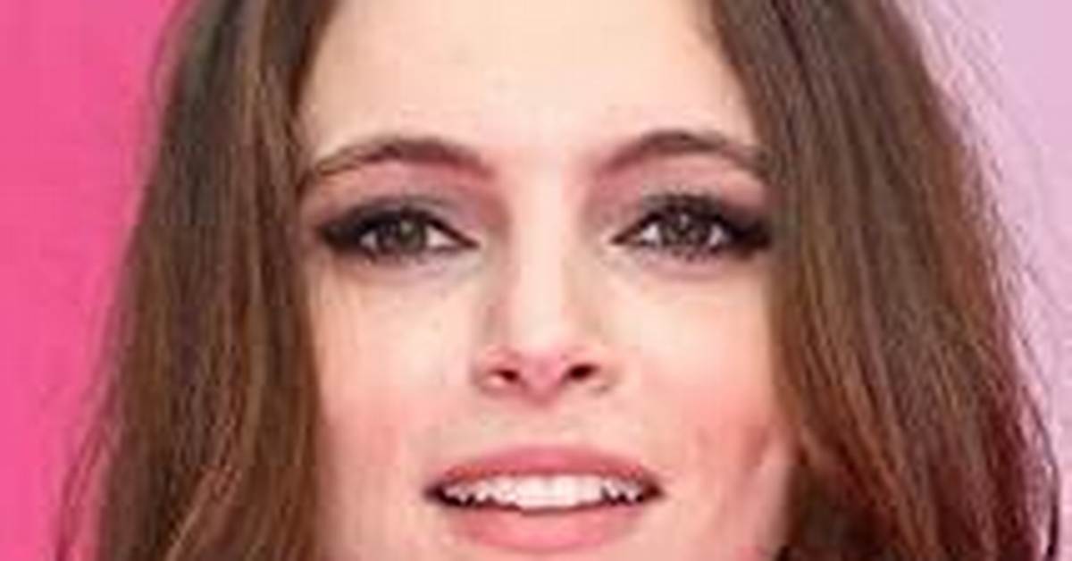 Miriam Dalmazio - Net Worth, Age, Height, Birthday, Bio, Wiki!