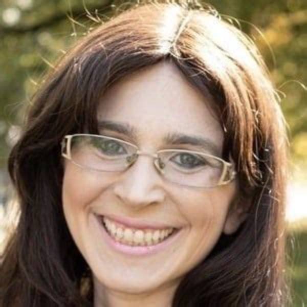 Miriam Ezagui Net Worth, Age, Height, Bio, Birthday, Wiki!