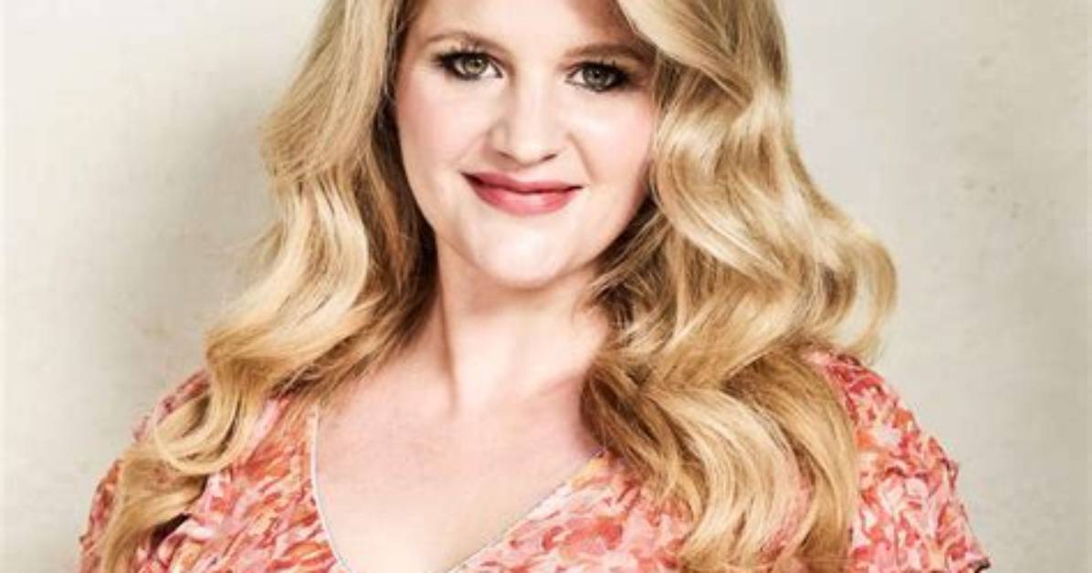 Mirusia Louwerse - Net Worth, Age, Height, Birthday, Bio, Wiki!