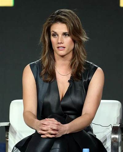 Missy Peregrym Net Worth 2024, Age, Height, Bio, Birthday, Wiki!