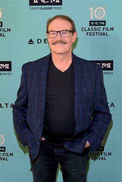Mitch Lively - Net Worth, Age, Height, Birthday, Bio, Wiki!