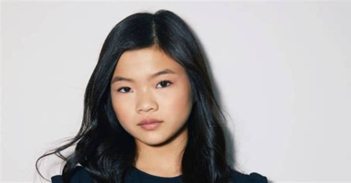 Miya Cech - Net Worth, Age, Height, Birthday, Bio, Wiki!