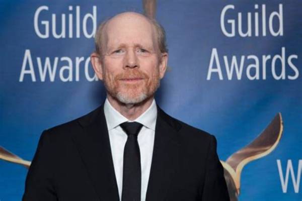 Mo Howard Net Worth 2024, Age, Height, Bio, Birthday, Wiki!