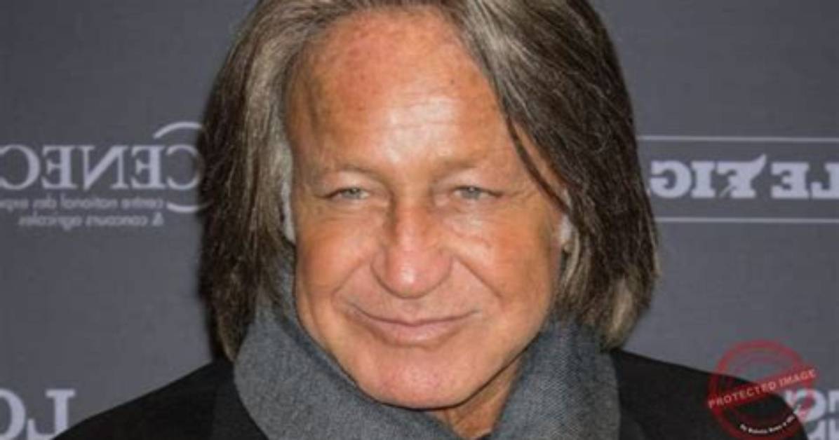 Mohamed Hadid Net Worth, Age, Height, Bio, Birthday, Wiki!