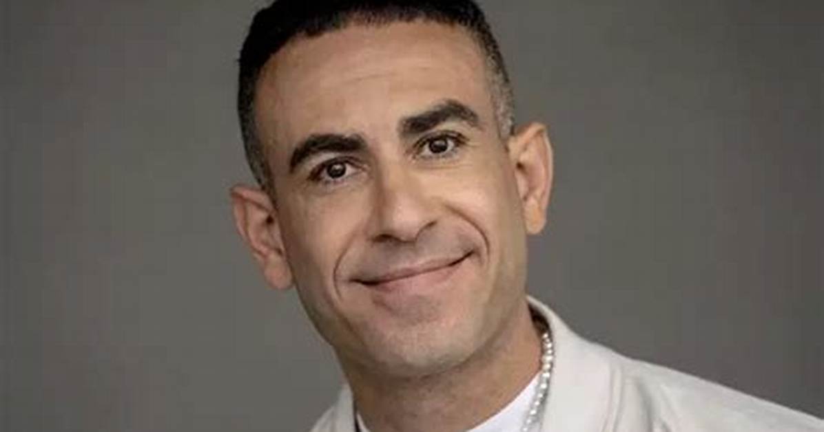 Mohamed Mahmoud Abdel Aziz Net Worth, Age, Height, Bio, Birthday, Wiki!