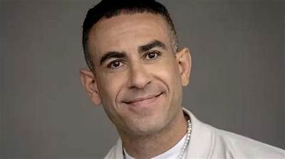 Mohamed Mahmoud Abdel Aziz Net Worth, Age, Height, Bio, Birthday, Wiki!