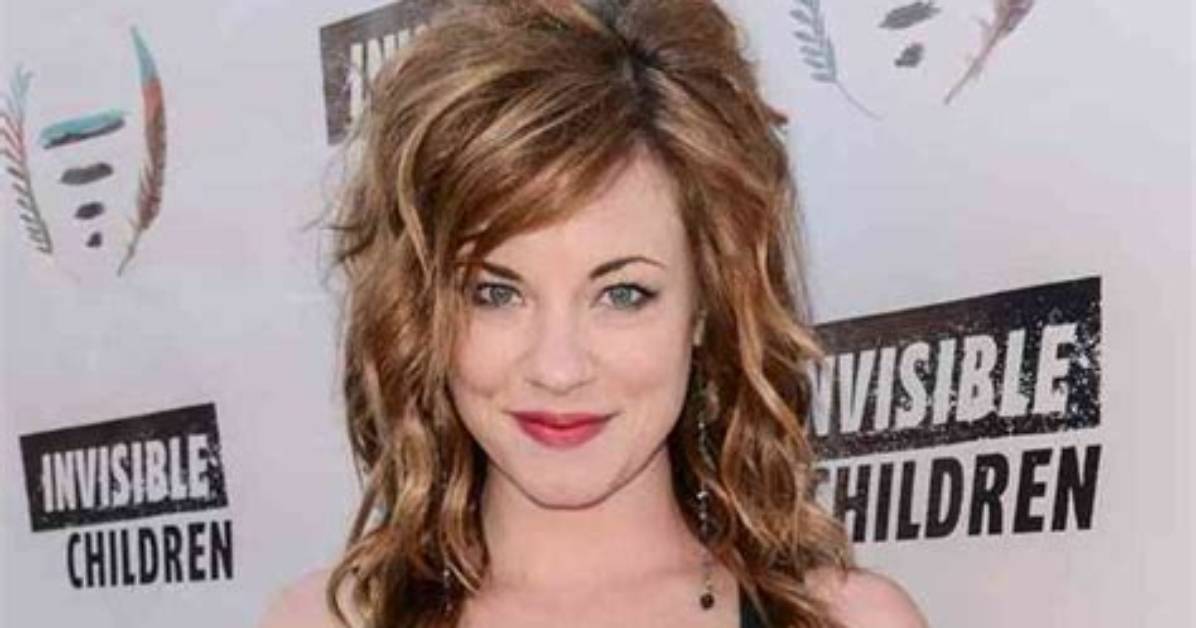 Molly Burnett Net Worth, Age, Height, Bio, Birthday, Wiki!