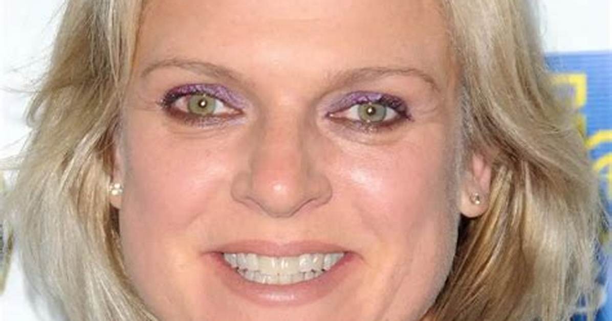 Molly Price - Net Worth, Age, Height, Birthday, Bio, Wiki!