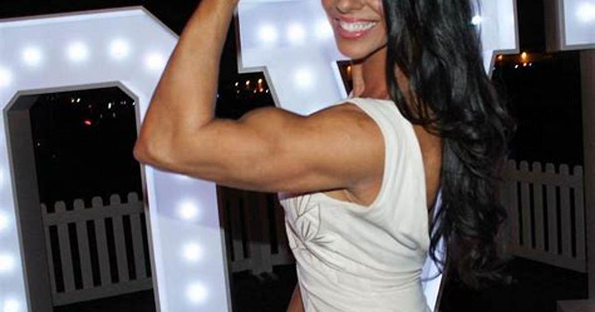 Mona Muresan - Net Worth, Age, Height, Birthday, Bio, Wiki!