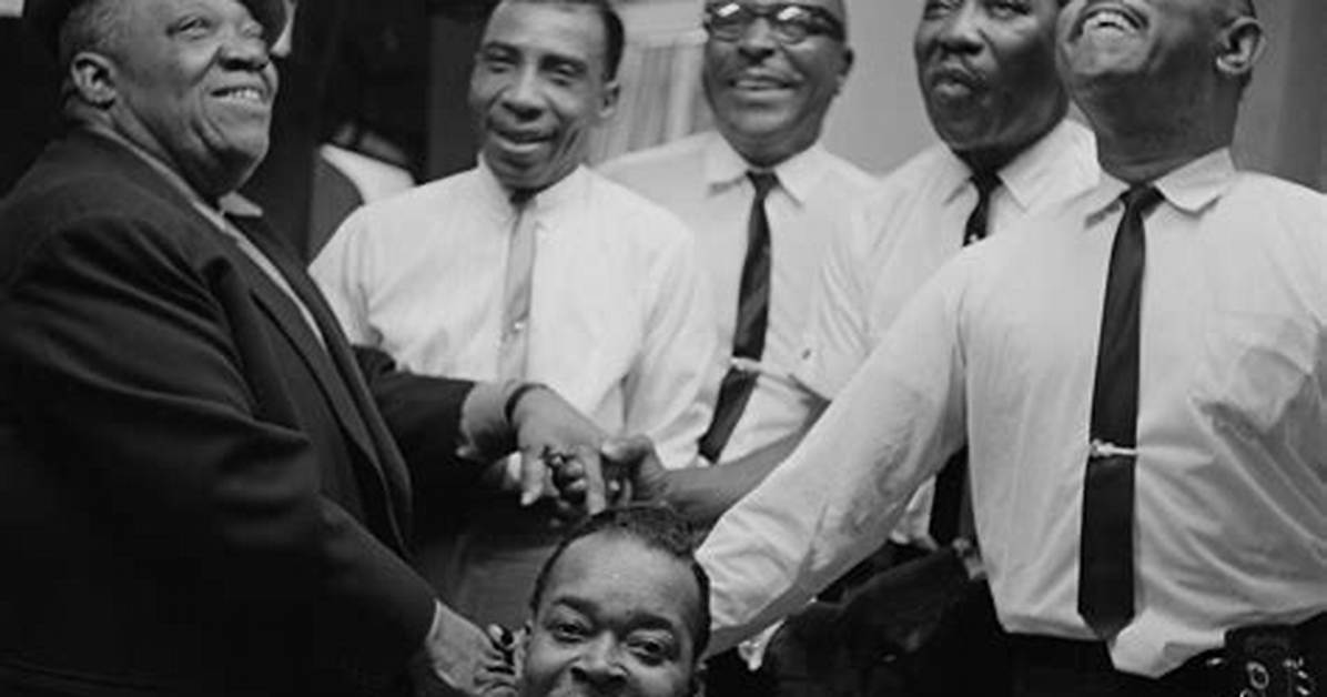 Muddy Waters Net Worth, Age, Height, Bio, Birthday, Wiki!