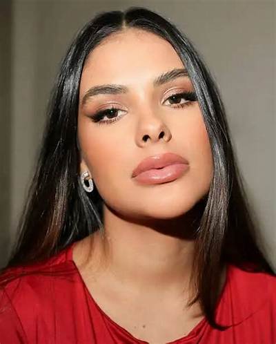 Munik Nunes Barbosa - Net Worth, Age, Height, Birthday, Bio, Wiki!