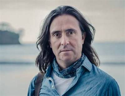 Neil Oliver Net Worth, Age, Height, Bio, Birthday, Wiki!
