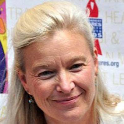 Nell Newman Net Worth, Age, Height, Bio, Birthday, Wiki!