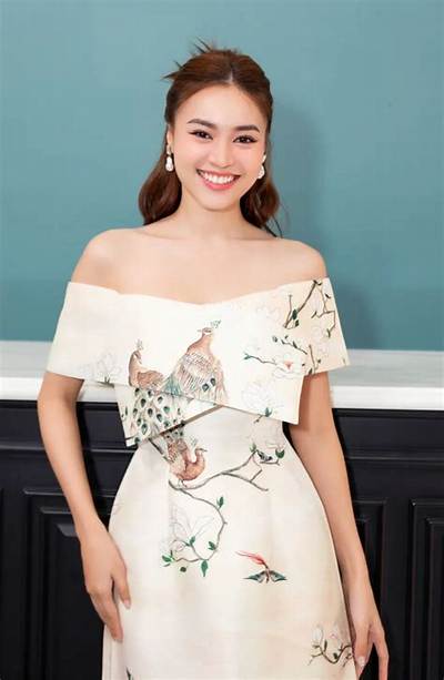 Ngoc Minh Duong Net Worth, Age, Height, Bio, Birthday, Wiki!