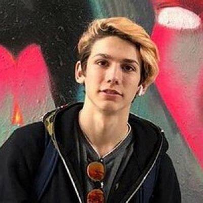 Nichlmao Net Worth, Age, Height, Bio, Birthday, Wiki!