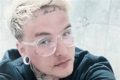 Nicholas Matthews - Net Worth, Age, Height, Birthday, Bio, Wiki!