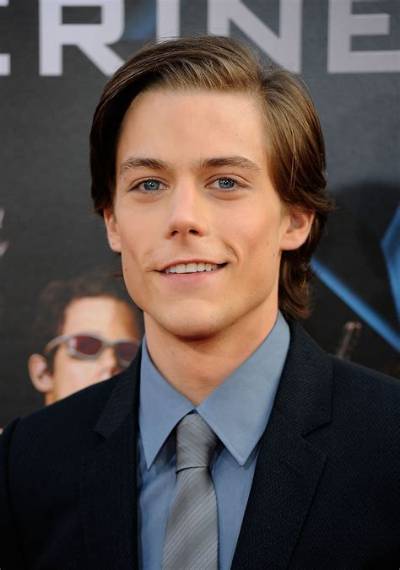 Nick Pocock - Net Worth, Age, Height, Birthday, Bio, Wiki!