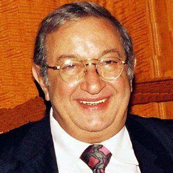Nour El-Sherif Net Worth, Age, Height, Bio, Birthday, Wiki!