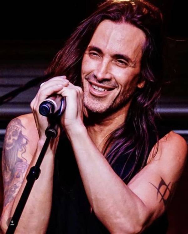 Nuno Bettencourt Net Worth, Age, Height, Bio, Birthday, Wiki!