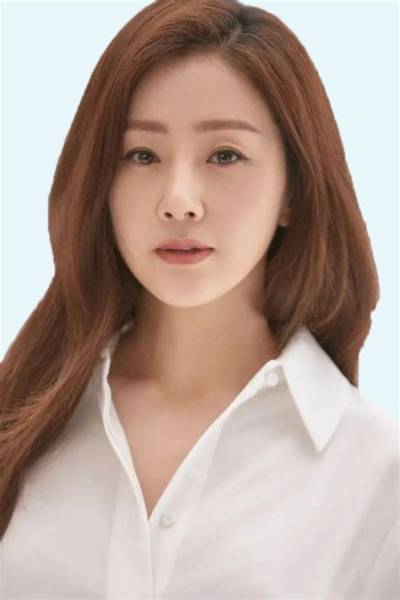 Oh Na-Ra Net Worth 2024, Age, Height, Bio, Birthday, Wiki!