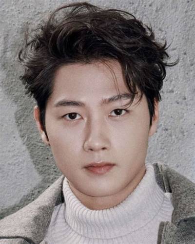 Oh Sang-Uk - Net Worth, Age, Height, Birthday, Bio, Wiki!