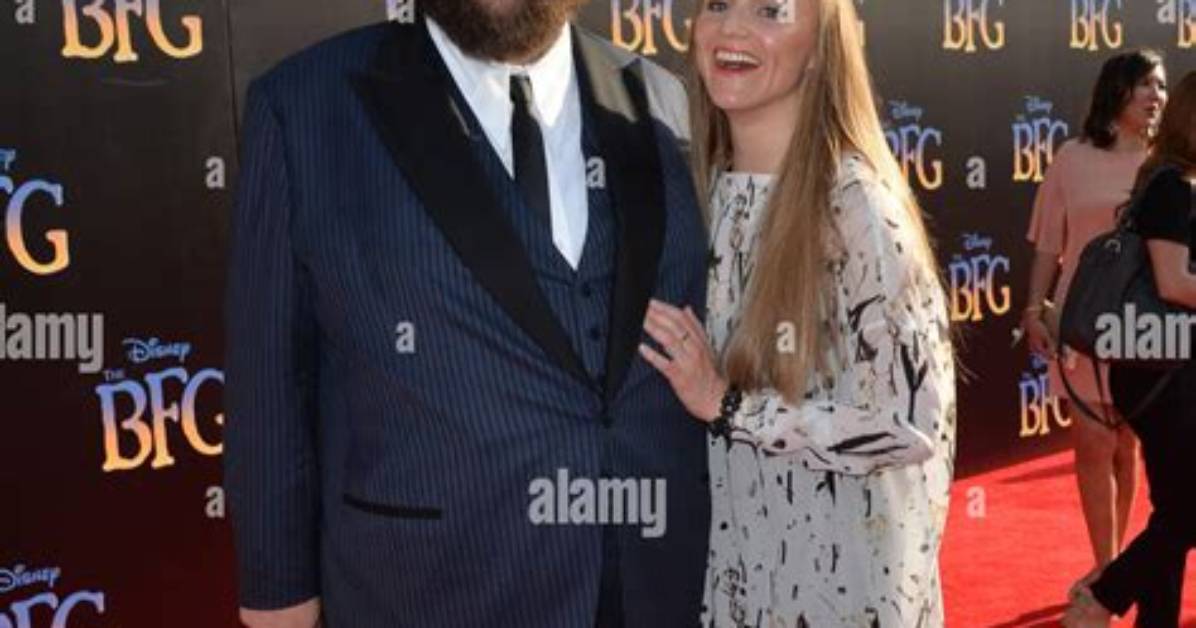 Olafur Olafsson - Net Worth, Age, Height, Birthday, Bio, Wiki!