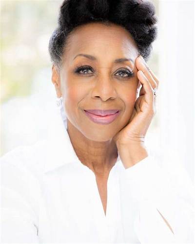 Oleta Adams Net Worth, Age, Height, Bio, Birthday, Wiki!