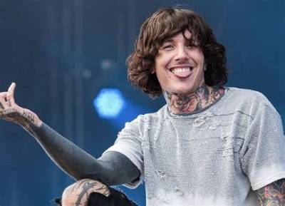 Oliver Sykes Net Worth, Age, Height, Bio, Birthday, Wiki!