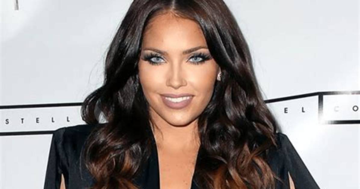Olivia Pierson - Net Worth, Age, Height, Birthday, Bio, Wiki!