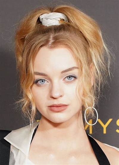 Olivia Rose Keegan Net Worth, Age, Height, Bio, Birthday, Wiki!