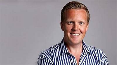 Olly Smith Net Worth, Age, Height, Bio, Birthday, Wiki!