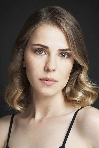Oya Okar - Net Worth, Age, Height, Birthday, Bio, Wiki!